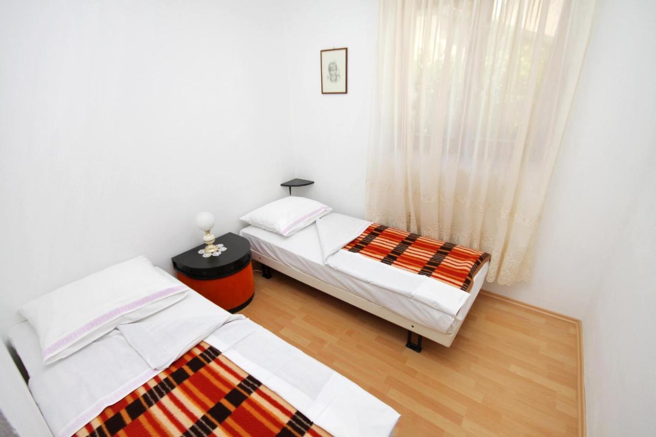 Apartments With A Parking Space Novi Vinodolski - 5600 エクステリア 写真